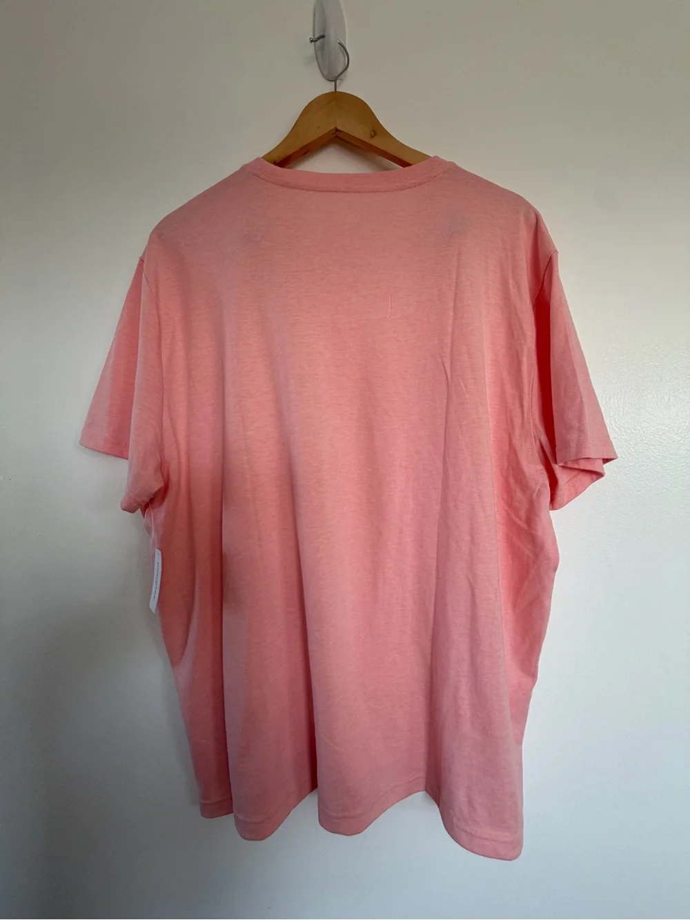 Banana Republic Men’s Crew Neck Tee - Pink